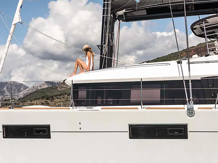 Lagoon 620 Essence - 