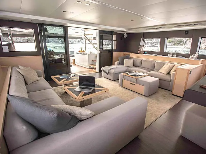 Lagoon 620 Essence - 