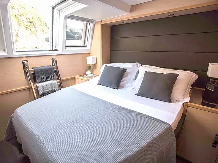 Lagoon 620 Essence - 