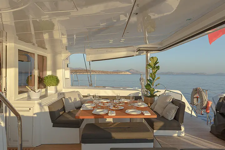 Lagoon 52F - 