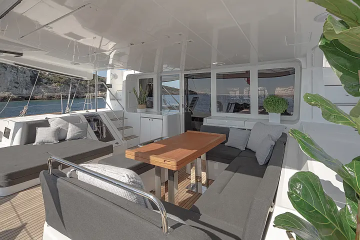 Lagoon 52F - 