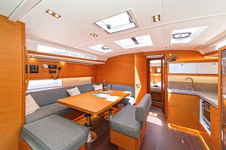 Dufour 470 - 