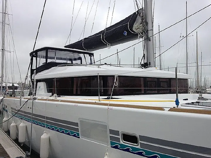 Lagoon 450 SporTop - Ship / outside