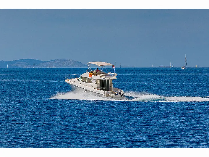 Jeanneau Prestige 36 Fly - 